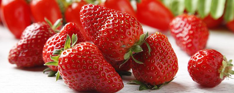 梦到摘草莓被人发现是什么意思梦到摘草莓被人发现意味着什么